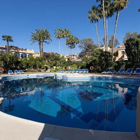 Large Ground Floor With Private Garden And Access Ferienhaus *