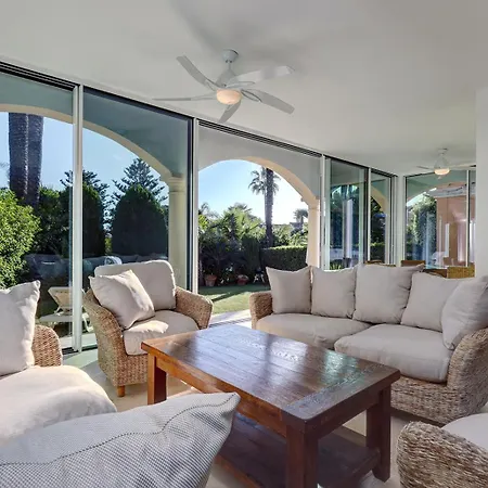 Large Ground Floor With Private Garden And Access Estepona