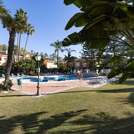 Large Ground Floor With Private Garden And Access