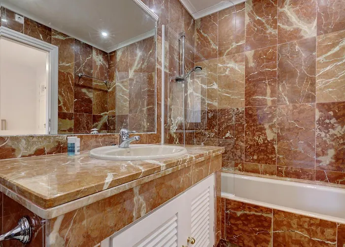 Large Ground Floor With Private Garden And Access Dom wakacyjny