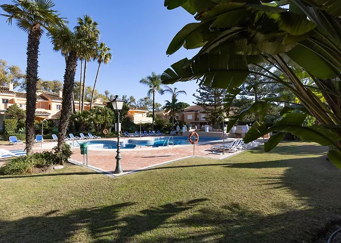 Large Ground Floor With Private Garden And Access