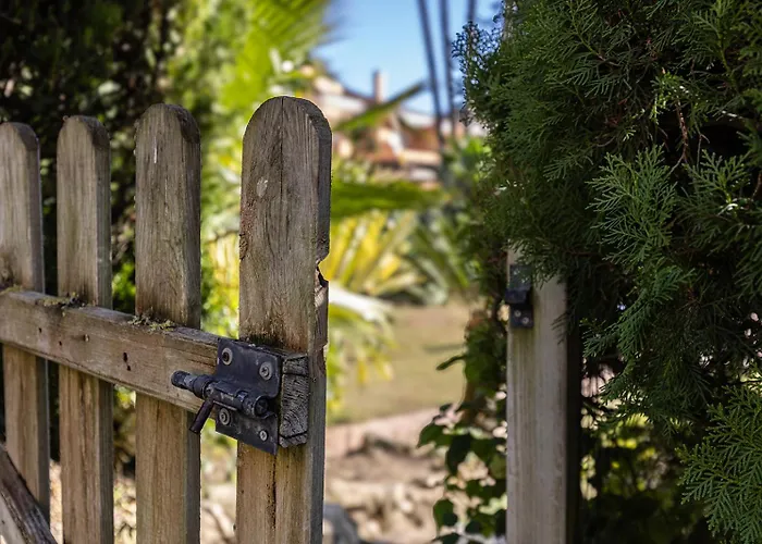 Feriehus Large Ground Floor With Private Garden And Access Estepona