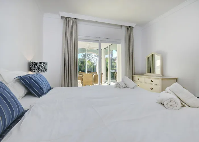 Large Ground Floor With Private Garden And Access Estepona